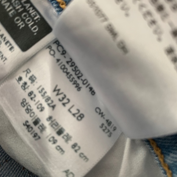 Brand new Levis skinny jean. Never worn. - Picture 6 of 6